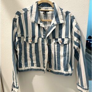 Forever 21 Crop Jacket